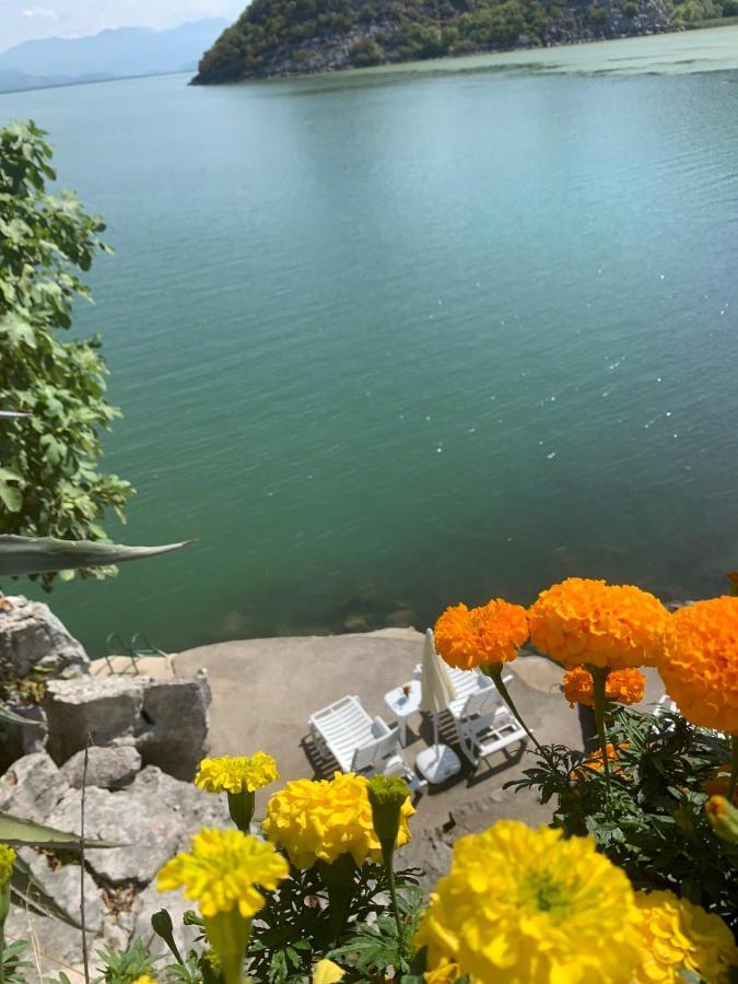 Holiday Home Radus Virpazar Bagian luar foto